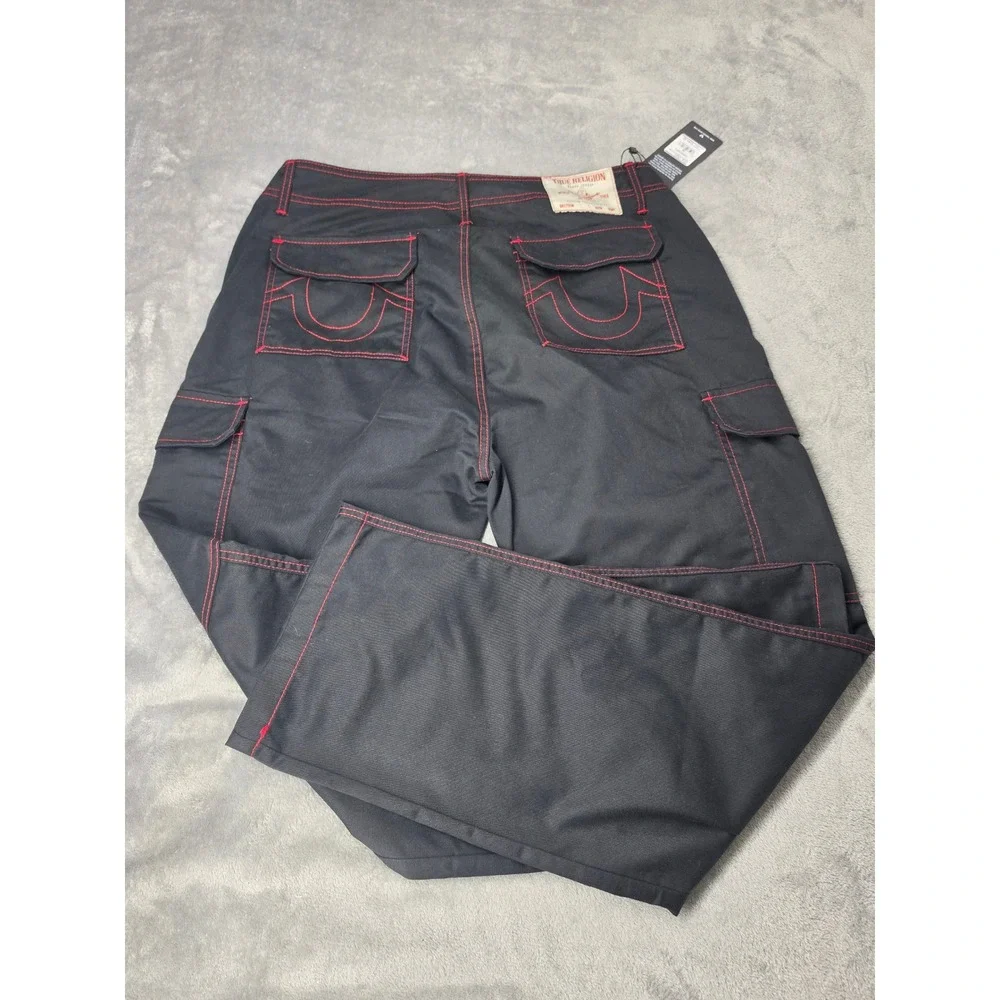 NWT True Religion Balloon Cargo Pants Men Size 36 Black Red Contrast Stitch Y2K